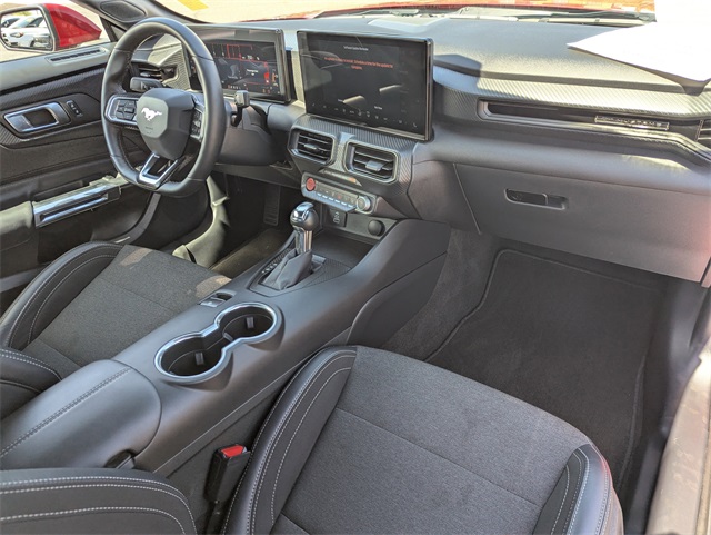 2024 Ford Mustang EcoBoost Image 13 of 32