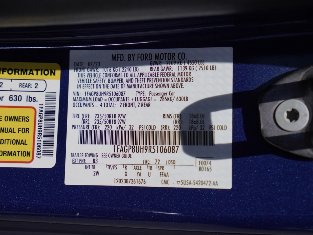 Vehicle image 22 of 29