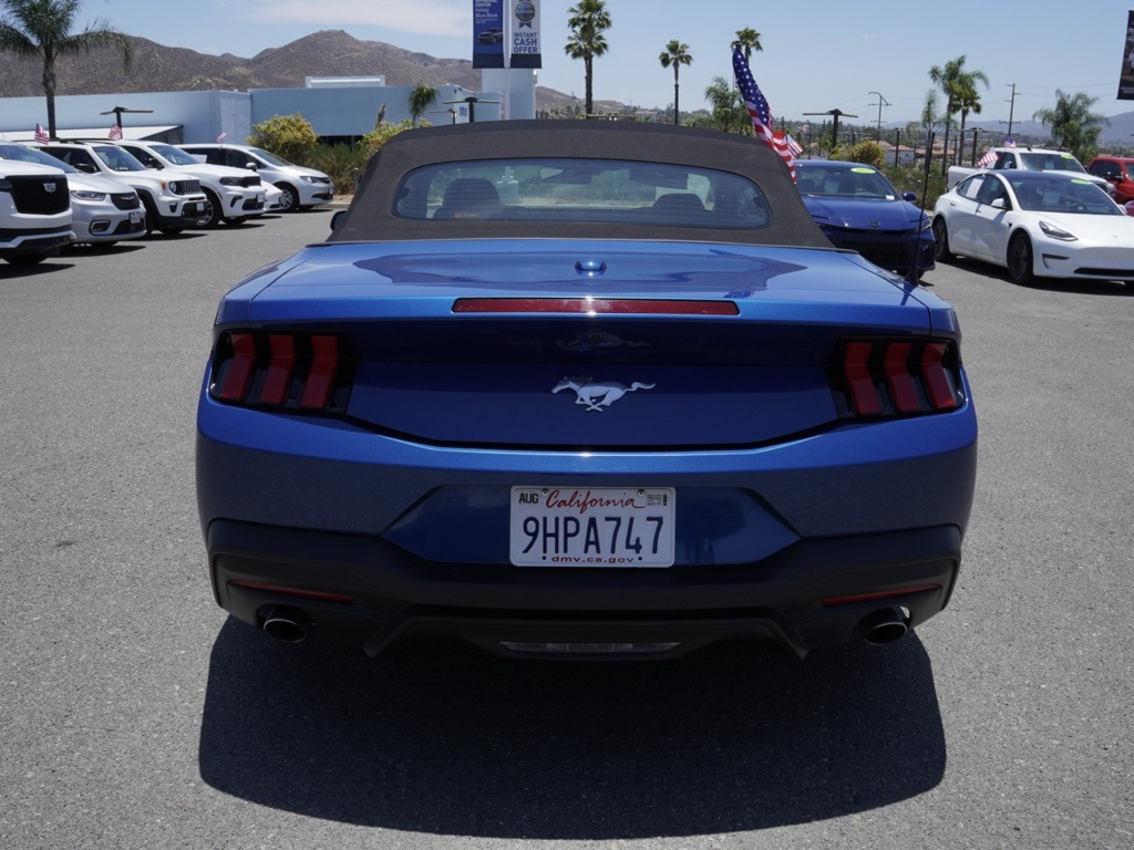 Vehicle image 7 of 29