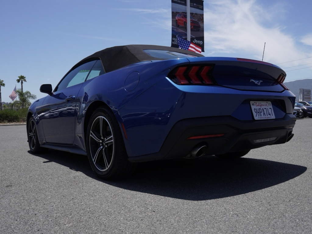 Vehicle image 6 of 29
