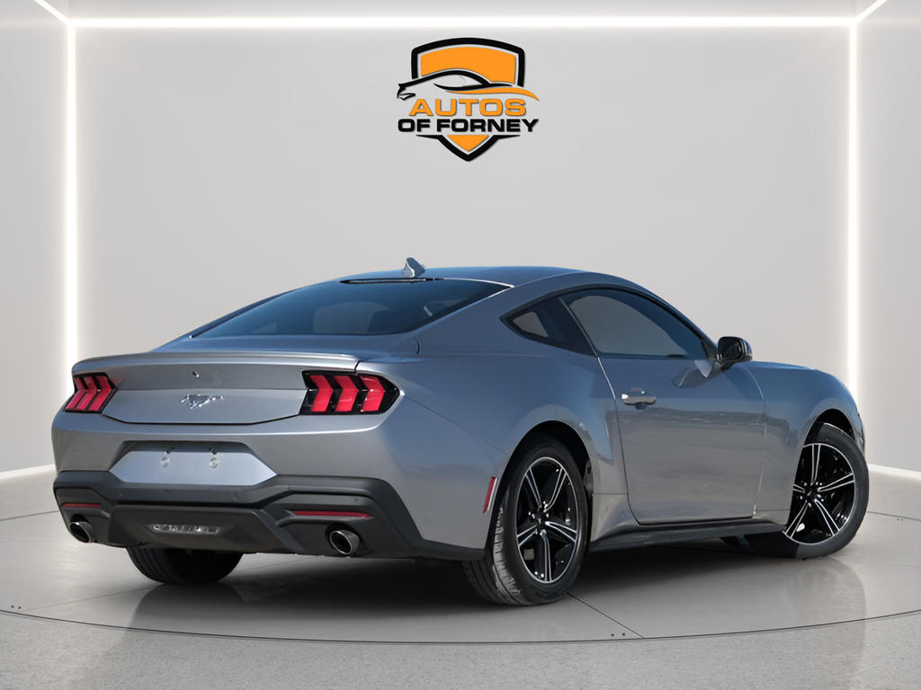 2024 Ford Mustang EcoBoost Premium Image 3 of 40
