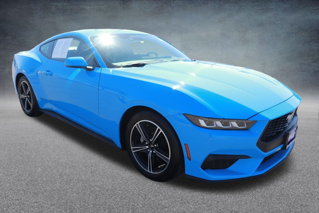 Vehicle image 3 of 24
