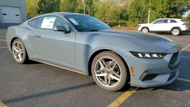 Vehicle image 3 of 21
