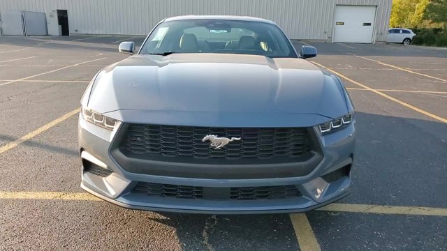Vehicle image 2 of 21