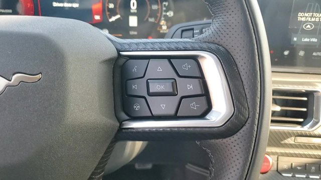 Vehicle image 15 of 21