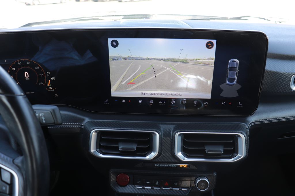 Vehicle image 13 of 27