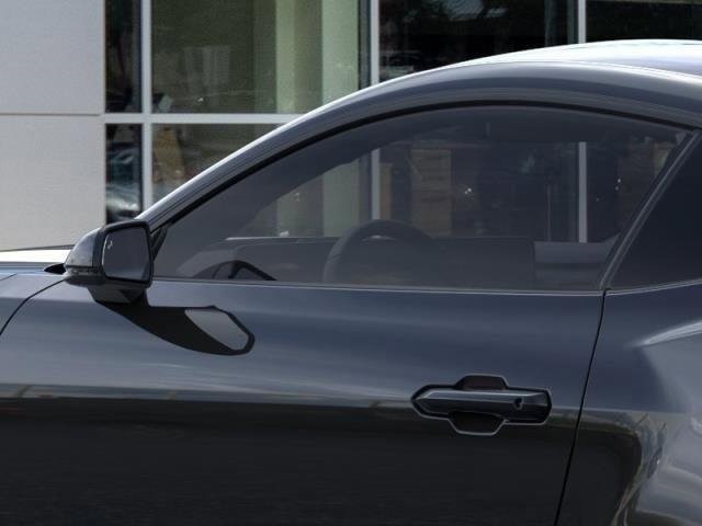 Vehicle image 36 of 40