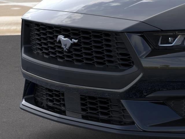Vehicle image 31 of 40