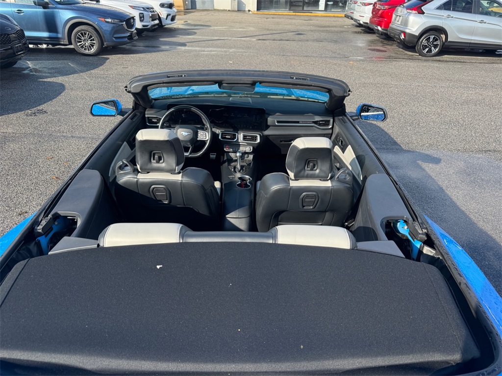 2024 Ford Mustang EcoBoost Premium Image 10 of 18