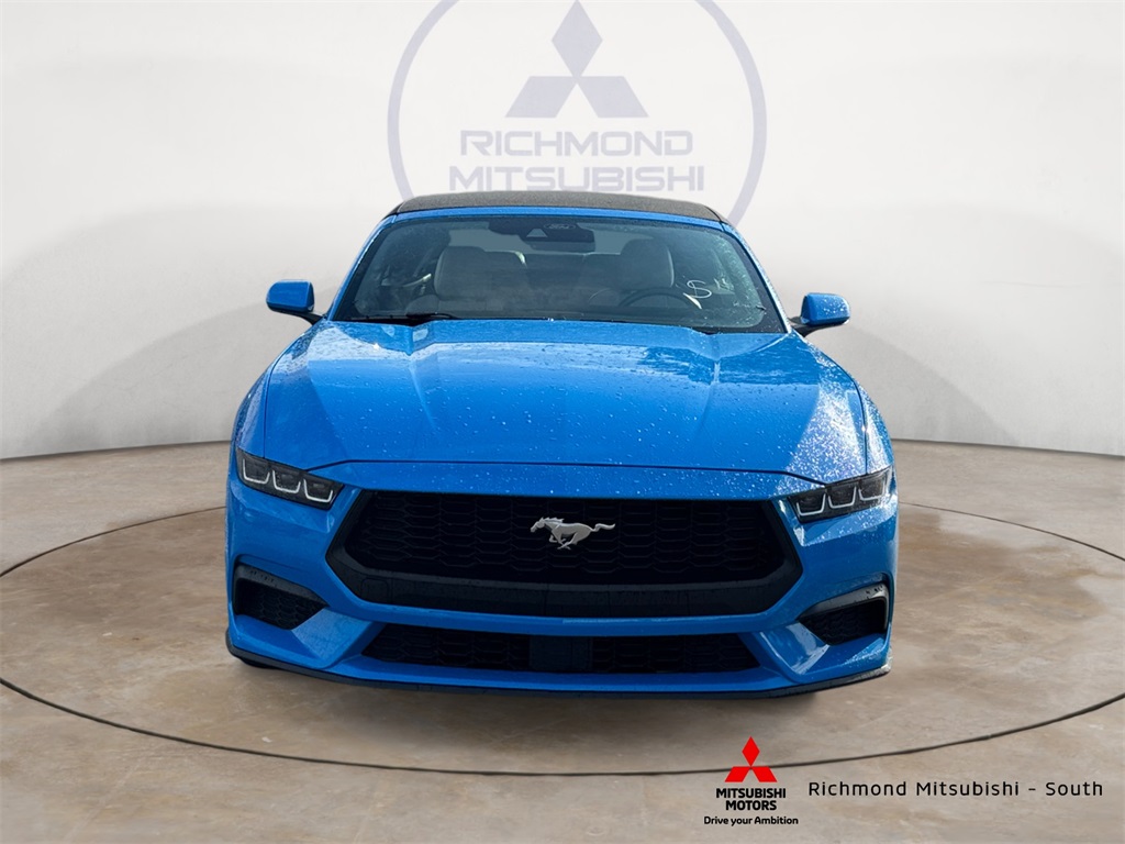 2024 Ford Mustang EcoBoost Premium Image 2 of 18