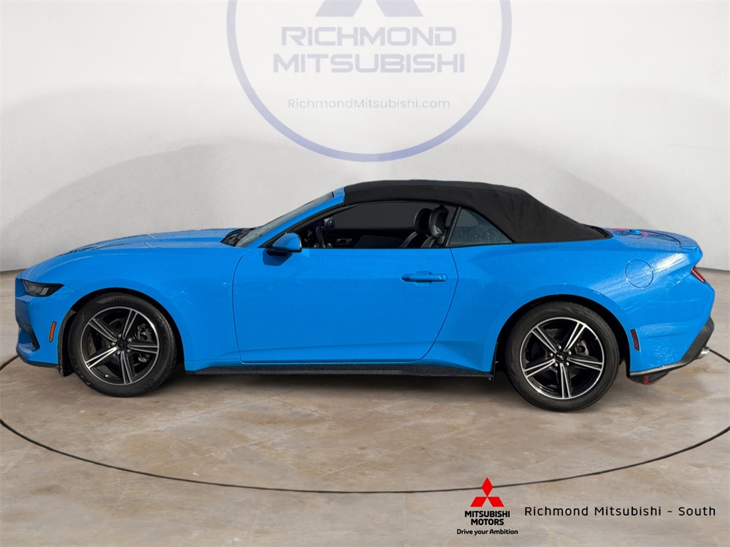2024 Ford Mustang EcoBoost Premium Image 8 of 18