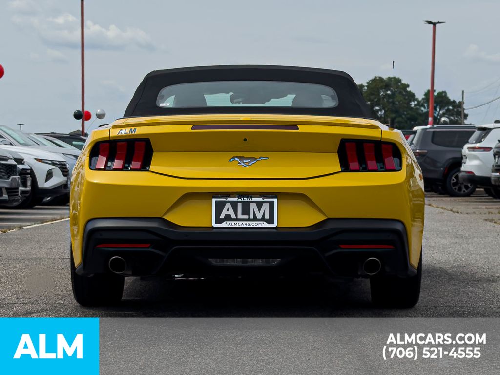 2024 Ford Mustang EcoBoost Premium Image 9 of 51