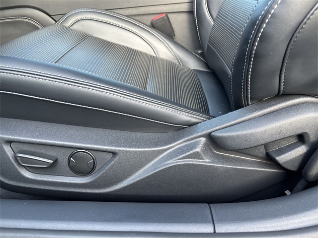 2024 Ford Mustang EcoBoost Premium Image 24 of 25