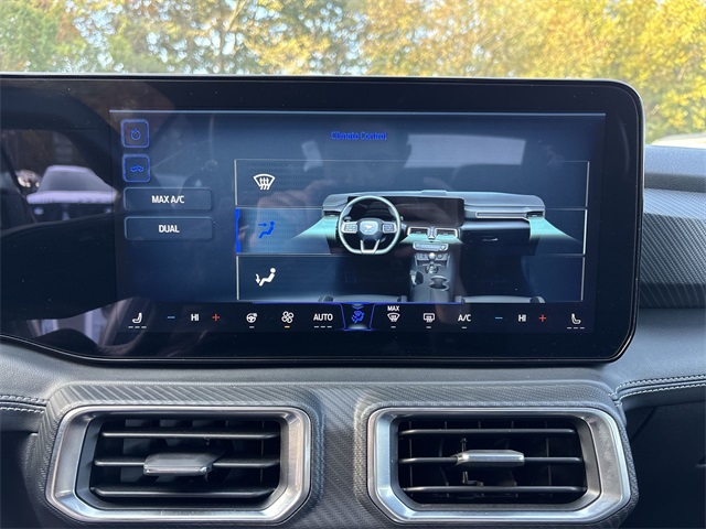 2024 Ford Mustang EcoBoost Premium Image 19 of 25