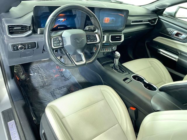 2024 Ford Mustang EcoBoost Premium Image 17 of 36