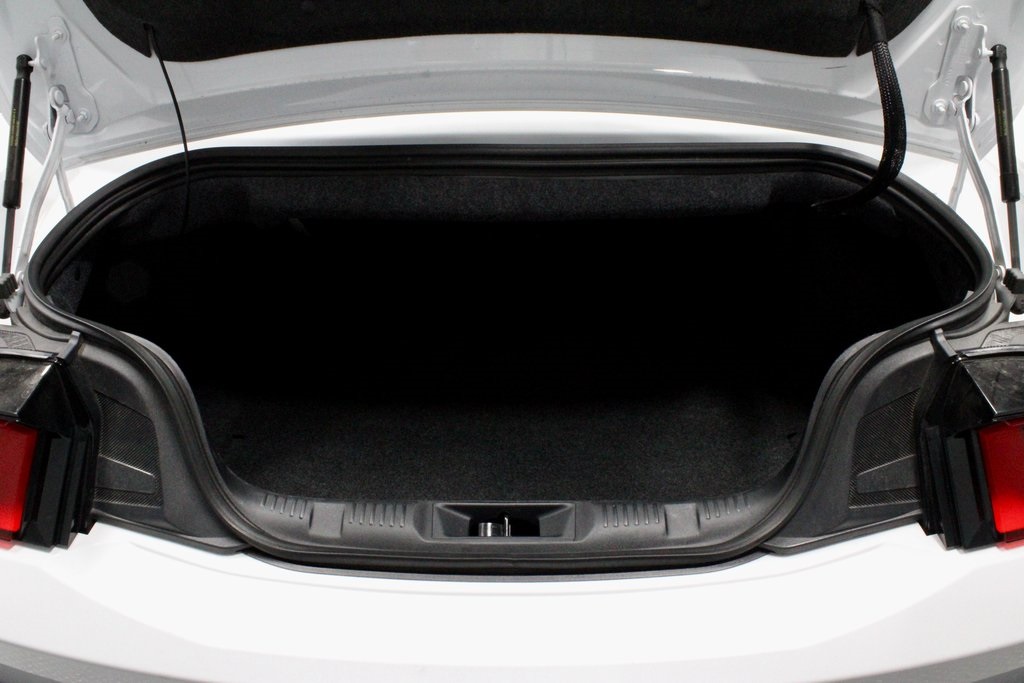 2024 Ford Mustang EcoBoost Premium Image 14 of 31