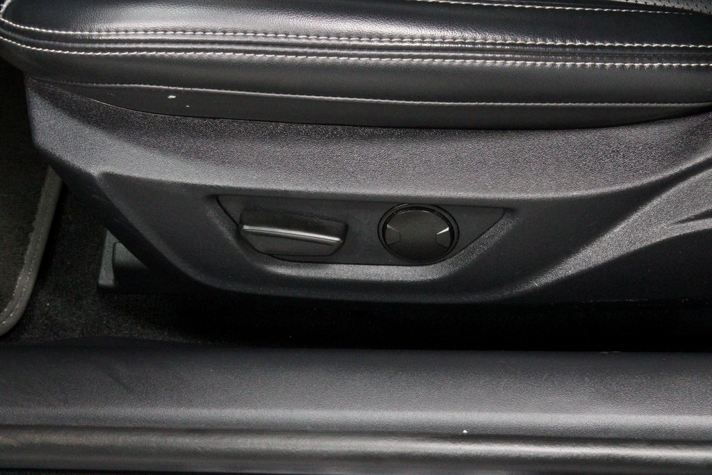 2024 Ford Mustang EcoBoost Premium Image 26 of 31