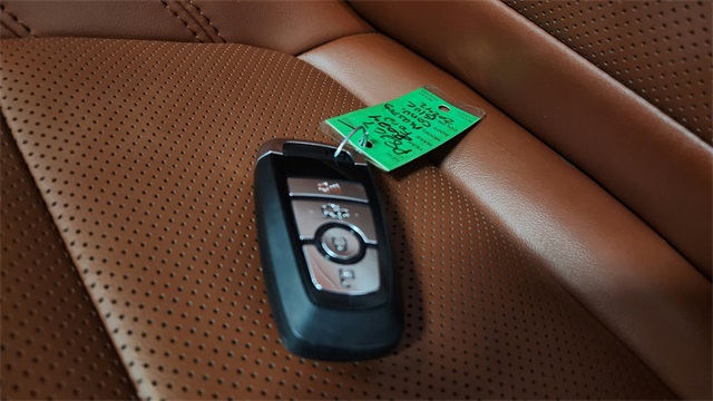 2024 Ford Mustang EcoBoost Premium Image 18 of 23