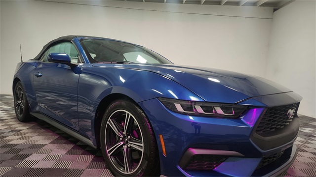 2024 Ford Mustang EcoBoost Premium Image 3 of 23