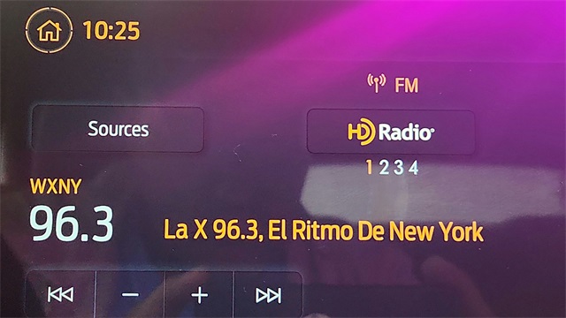 2024 Ford Mustang EcoBoost Premium Image 17 of 23