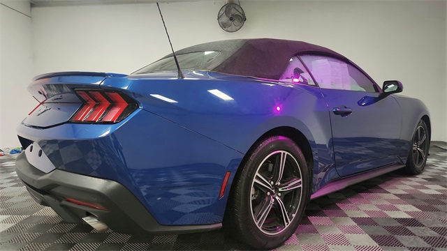 2024 Ford Mustang EcoBoost Premium Image 7 of 23