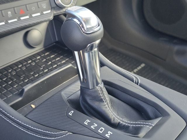 Vehicle image 20 of 30