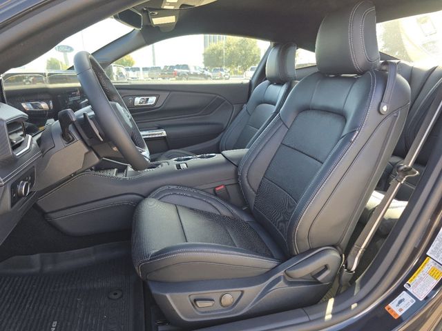 Vehicle image 24 of 30