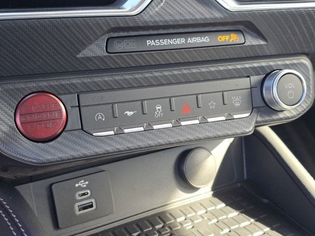 Vehicle image 18 of 30