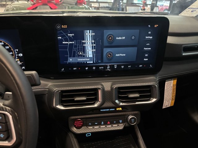 Vehicle image 16 of 27