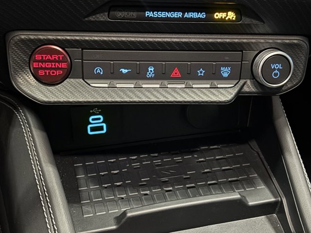 Vehicle image 19 of 27