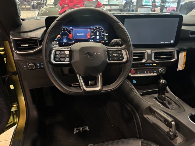 Vehicle image 13 of 27