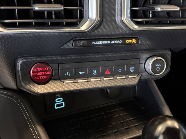 Vehicle image 15 of 22