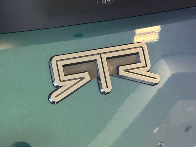 Vehicle image 8 of 22