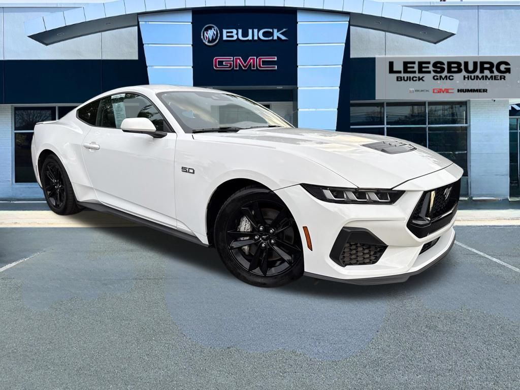 2024 Ford Mustang GT Image 2 of 46