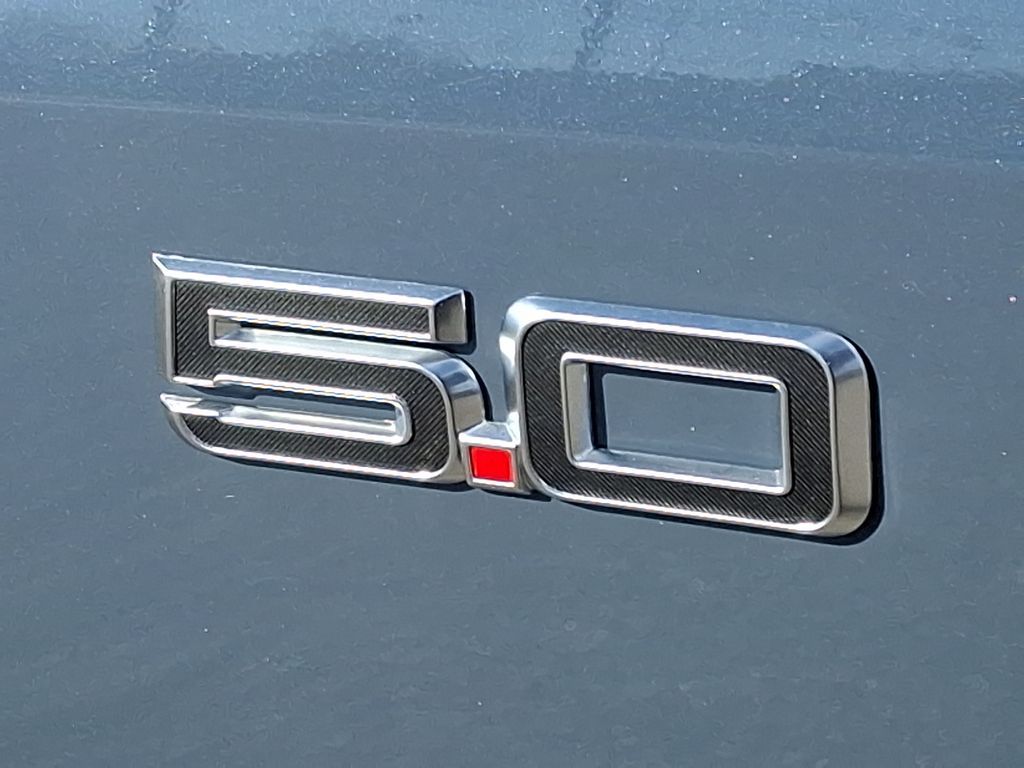 Vehicle image 13 of 13