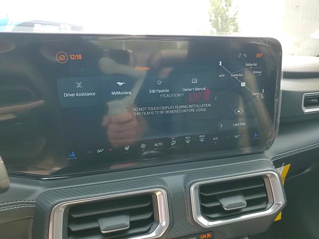 Vehicle image 18 of 23