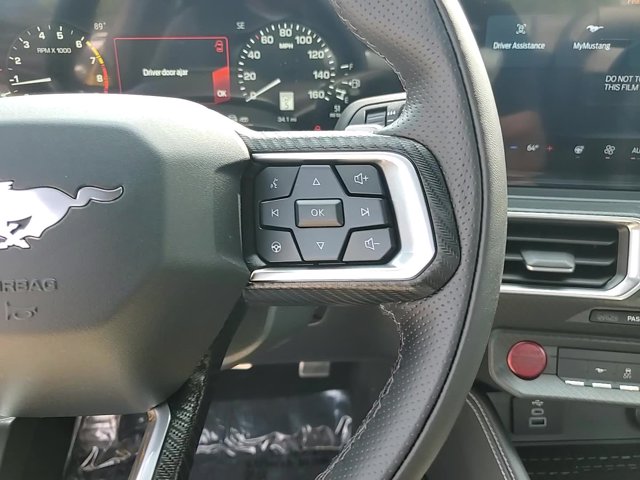 Vehicle image 16 of 23