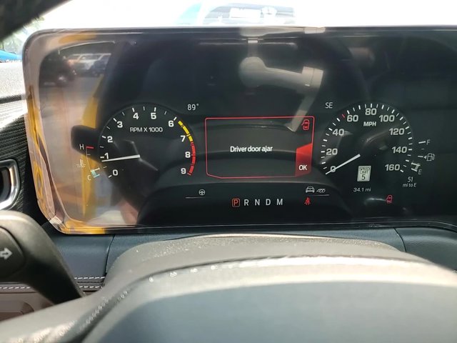 Vehicle image 17 of 23
