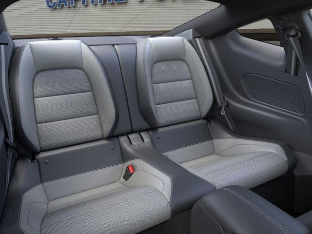 Vehicle image 10 of 22
