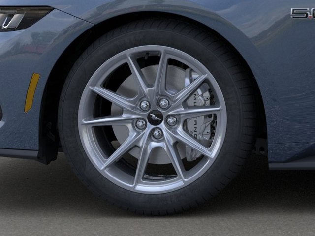 Vehicle image 19 of 22