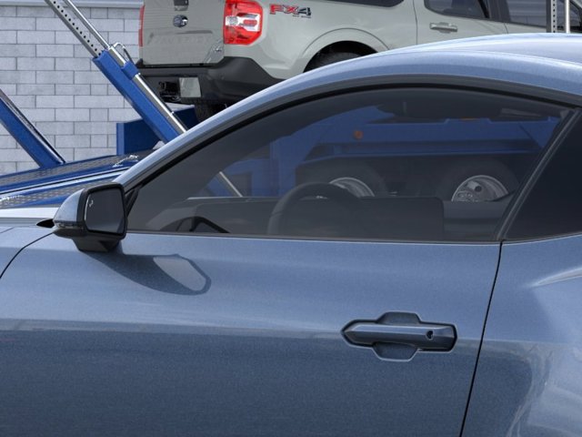 Vehicle image 20 of 22