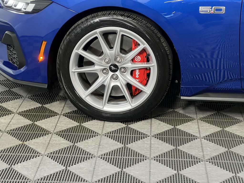 2024 Ford Mustang GT Premium Image 11 of 48