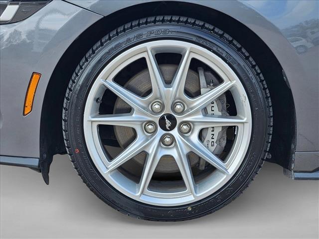 2024 Ford Mustang GT Premium Image 11 of 24