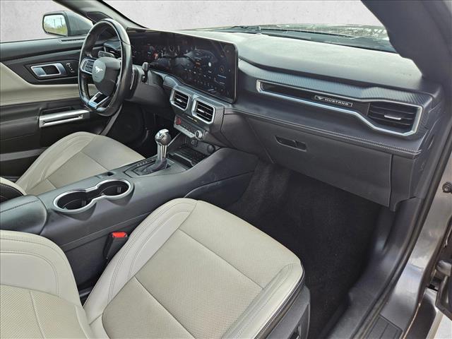 2024 Ford Mustang GT Premium Image 17 of 24