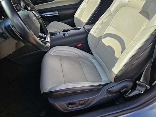 2024 Ford Mustang GT Premium Image 14 of 24