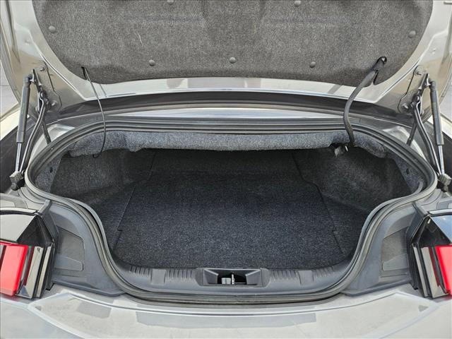 2024 Ford Mustang GT Premium Image 12 of 24