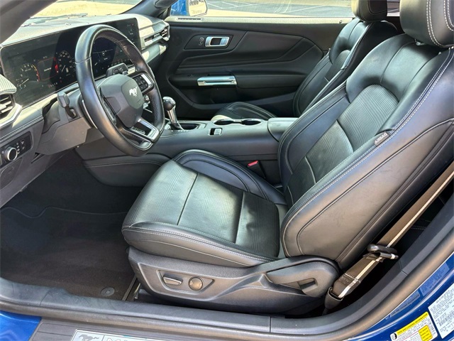 2024 Ford Mustang GT Premium Image 14 of 32