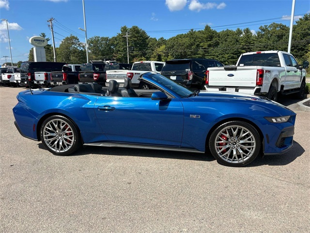 2024 Ford Mustang GT Premium Image 3 of 32