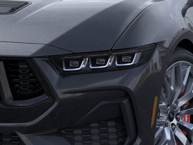 Vehicle image 15 of 19