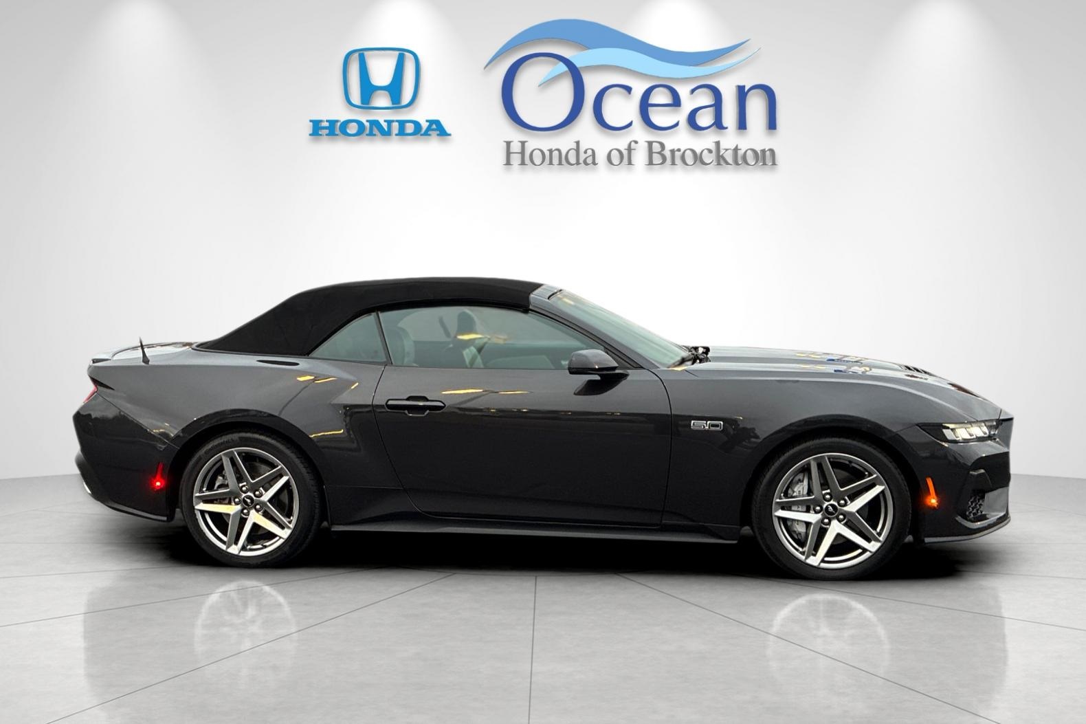 2024 Ford Mustang GT Premium Image 6 of 47